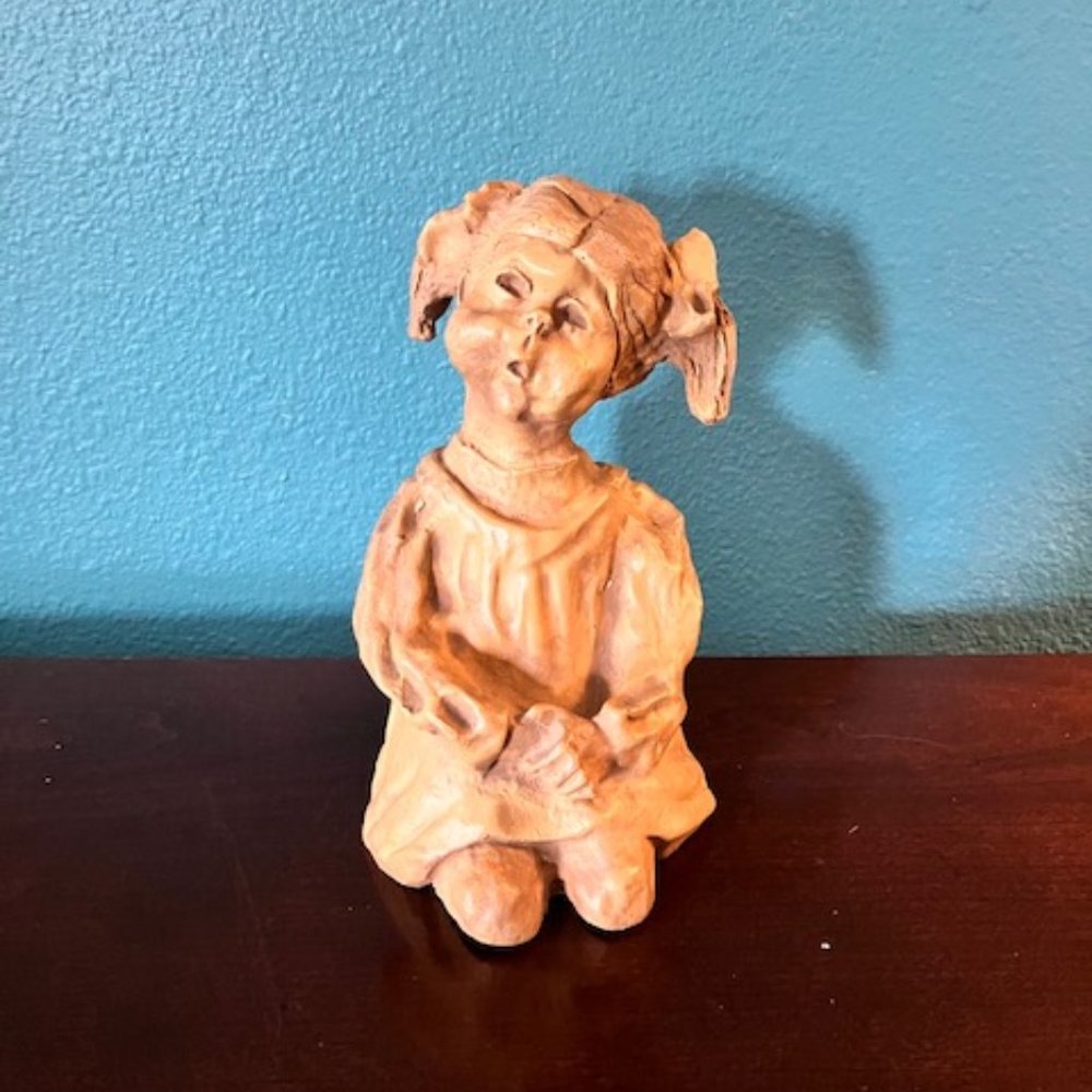DAVE GROSSMAN Vintage 1975 Signed Clay Pigtailed Young Girl with Hands Folded